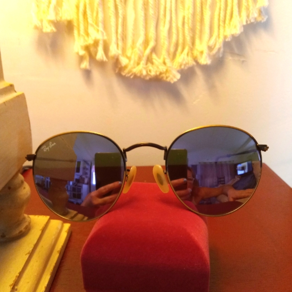 🛑SOLD 🛑RAY BAN